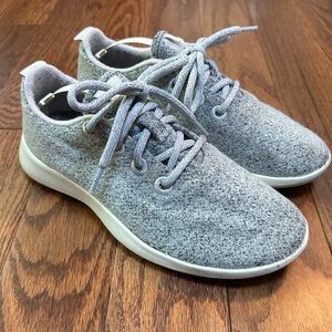 Allbirds Wool Sneakers Runners in Gray - size 7